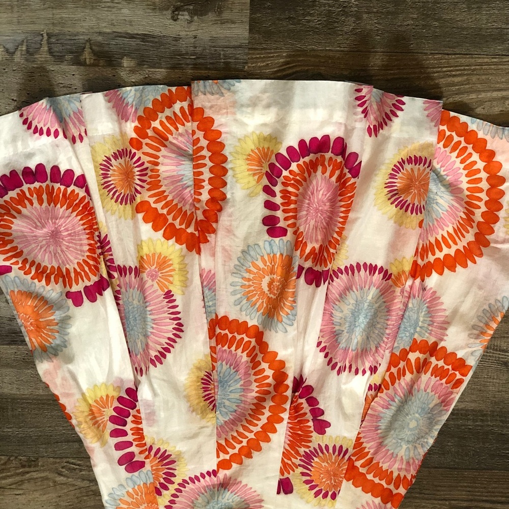 BCBG skirt Size small